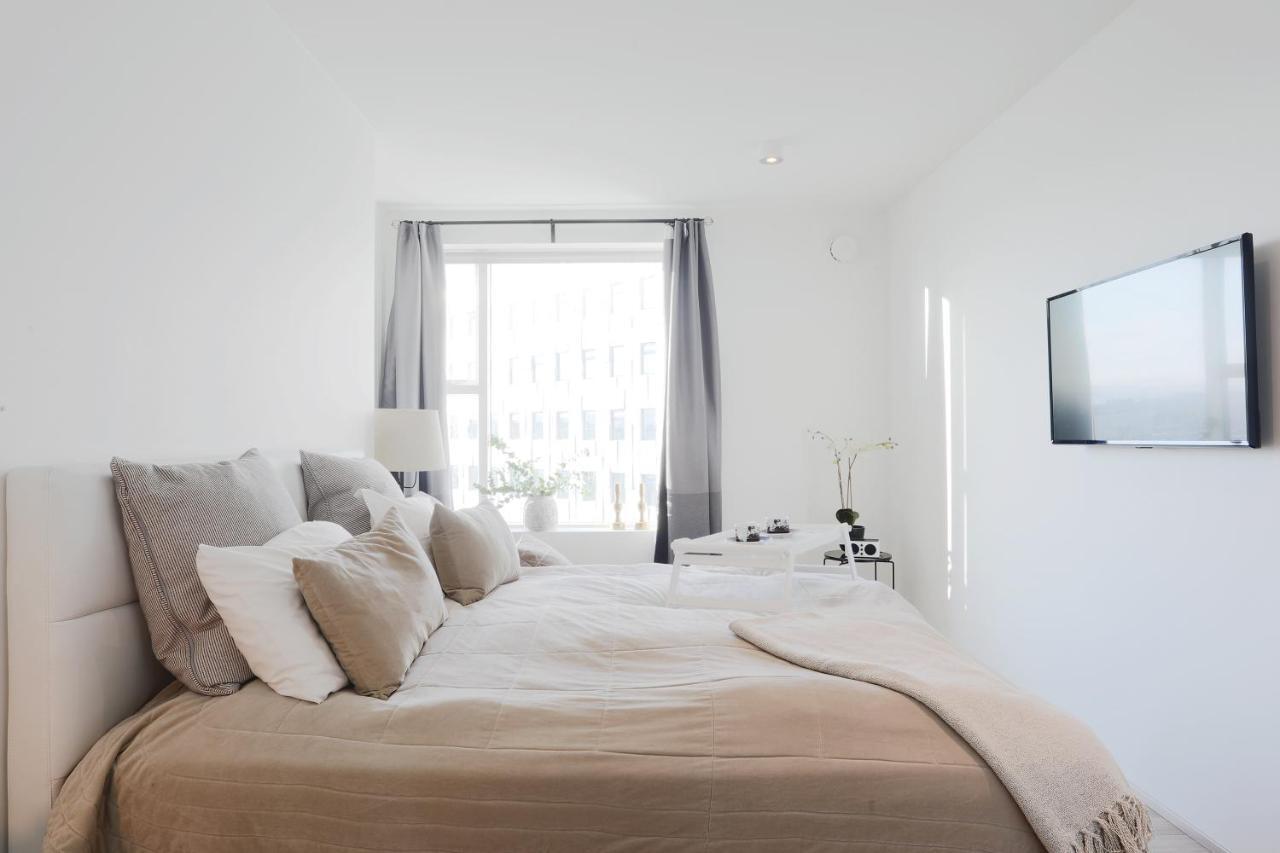 Salka Suites Luxury Apartment 2Br, 2 Bathrooms Reykjavík Exteriör bild