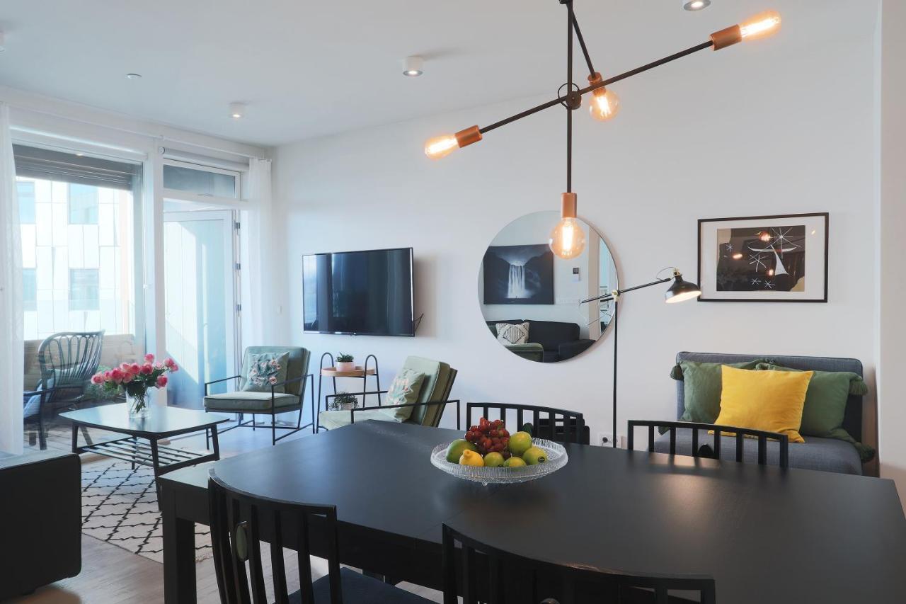 Salka Suites Luxury Apartment 2Br, 2 Bathrooms Reykjavík Exteriör bild